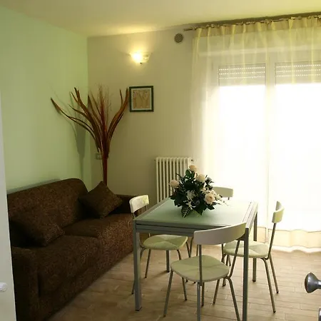 Aparthotel La Dolce 3*