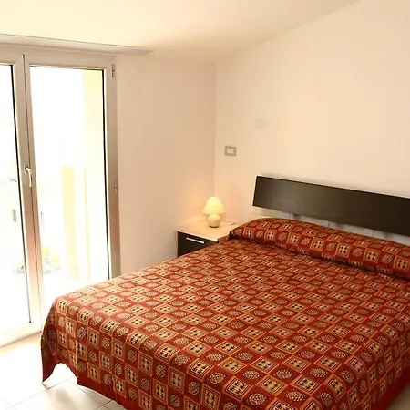 La Dolce Aparthotel 3*